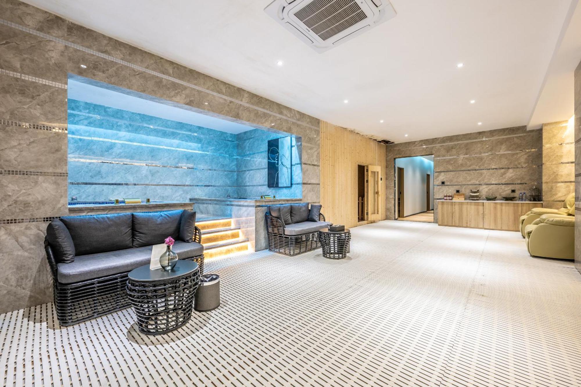 Bole Jing Pin Hotel 시아누크빌 외부 사진