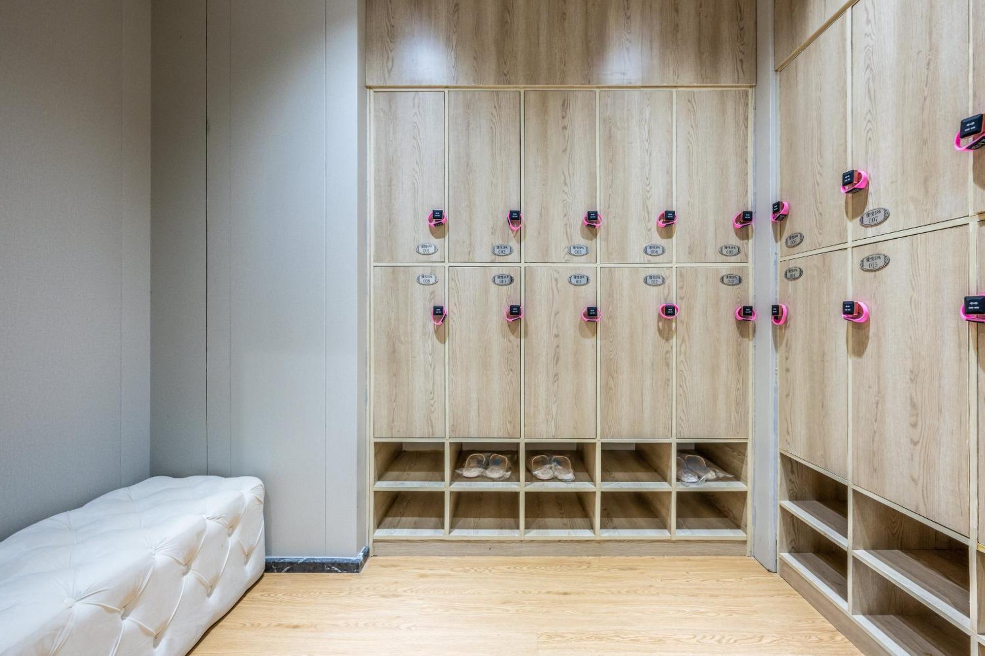 Bole Jing Pin Hotel 시아누크빌 외부 사진