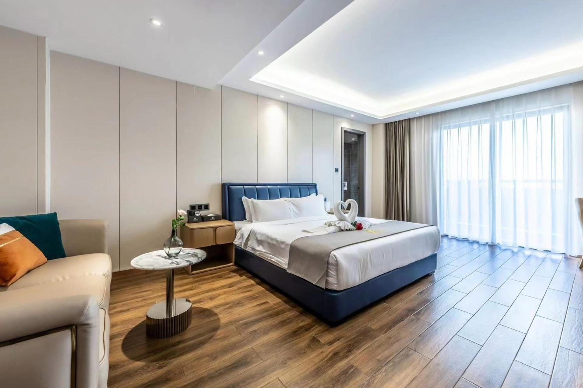 Bole Jing Pin Hotel 시아누크빌 외부 사진