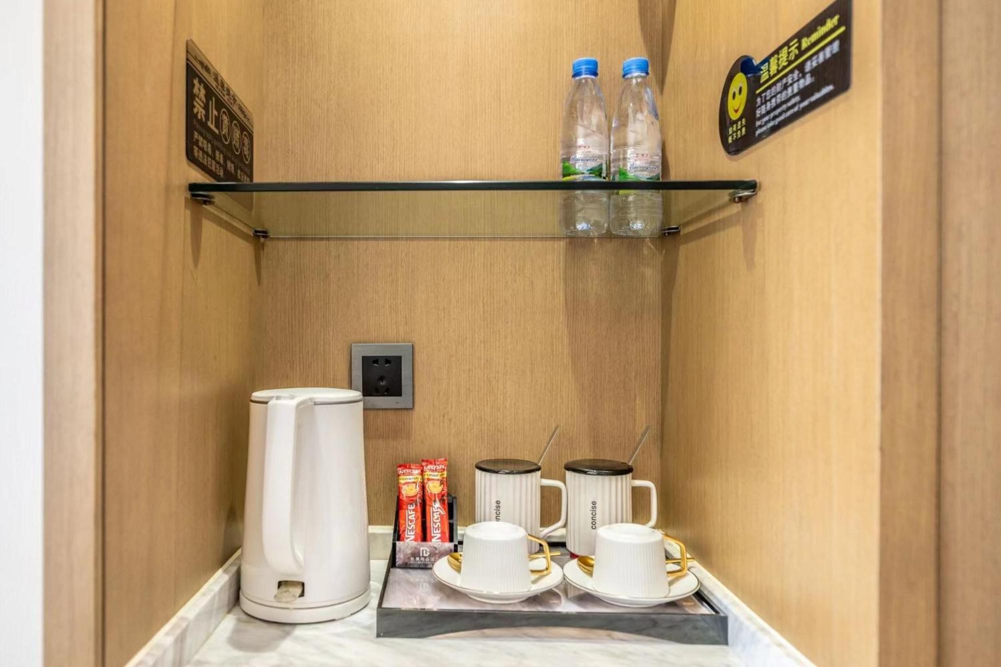 Bole Jing Pin Hotel 시아누크빌 외부 사진