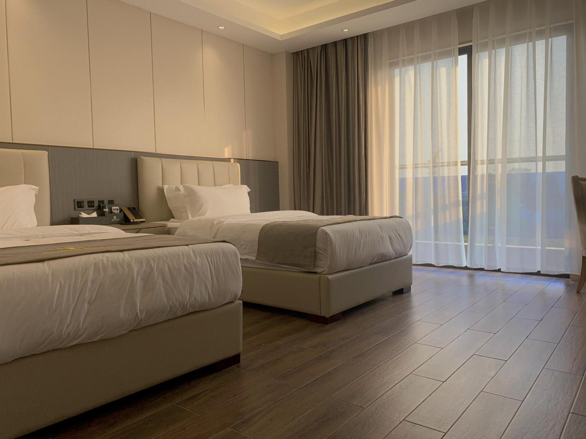 Bole Jing Pin Hotel 시아누크빌 외부 사진