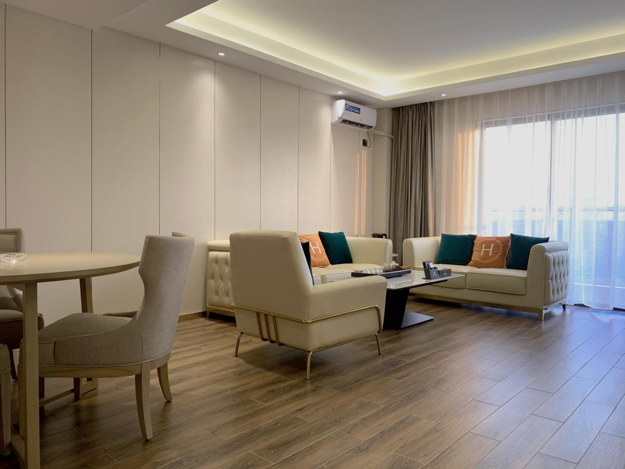 Bole Jing Pin Hotel 시아누크빌 외부 사진