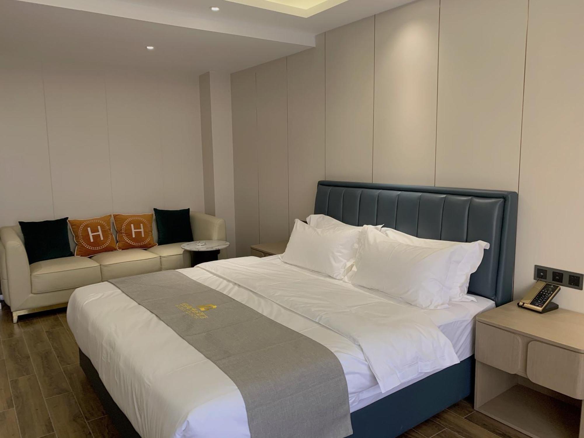 Bole Jing Pin Hotel 시아누크빌 외부 사진
