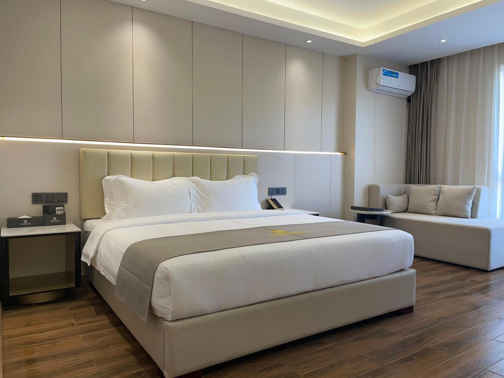 Bole Jing Pin Hotel 시아누크빌 외부 사진